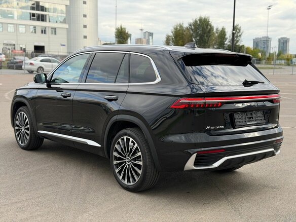 2026 Geely Monjaro I Рестайлинг 2 (China Market), чёрный, 4200000 рублей - вид 4