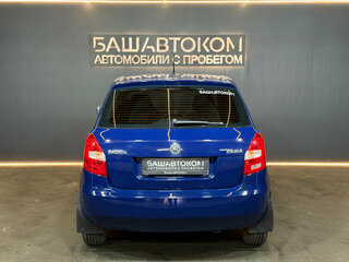 2014 Skoda Fabia II Рестайлинг, синий, 499000 рублей, вид 5