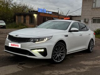 2019 Kia Optima IV Рестайлинг, белый, 2350000 рублей, вид 1