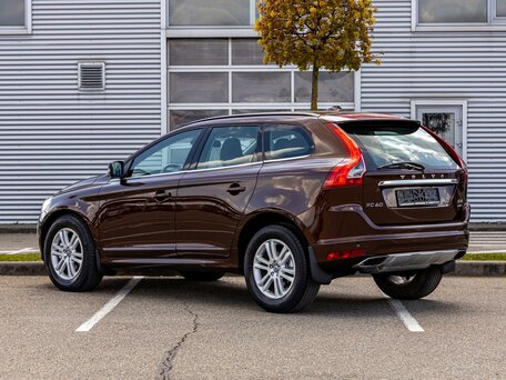 2015 Volvo XC60 I Рестайлинг, коричневый, 1695000 рублей, вид 4