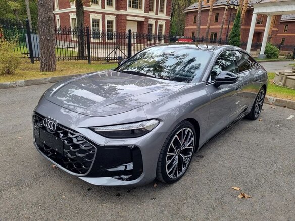 2026 Audi A5 L Sportback III (B10), серый, 5700000 рублей - вид 1