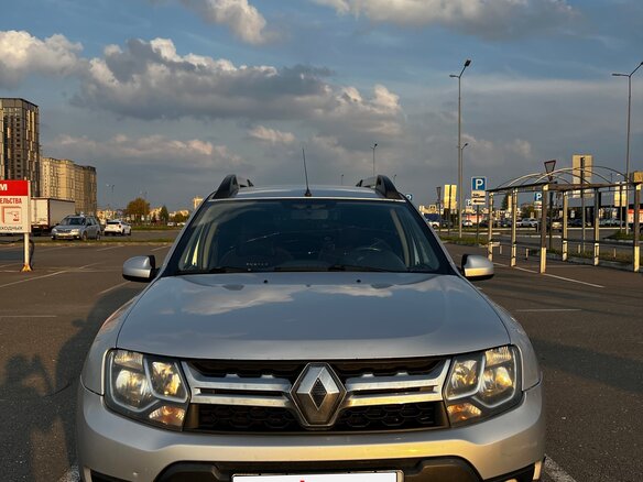 2015 Renault Duster I Рестайлинг, серебристый, 799000 рублей