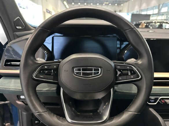 2023 Geely Monjaro I, синий, 2390000 рублей - вид 17