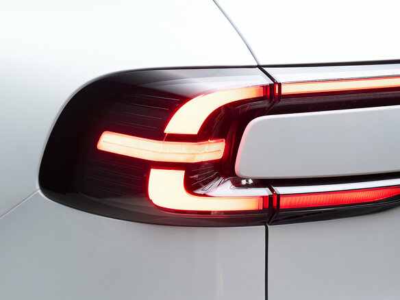 2026 Changan Qiyuan Q07 31.7 kWh, белый, 3690000 рублей - вид 7