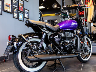 2026 Royal Enfield Goan Classic 350, фиолетовый, 529000 рублей, вид 3