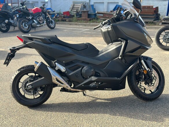 2026 Honda Forza, чёрный, 1650000 рублей - вид 13