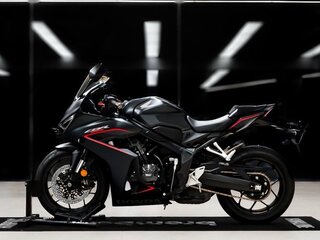 2024 Honda CBR 650R, чёрный, 1020000 рублей, вид 2