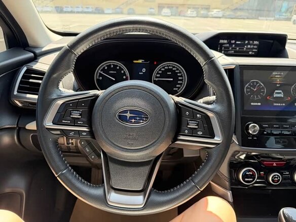 2022 Subaru Forester V Рестайлинг, зелёный - вид 9