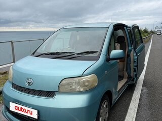 2005 Toyota Porte I, голубой, 650000 рублей, вид 1