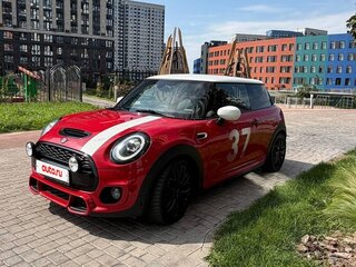 2020 Mini Hatch Cooper S III (F55/F56) Рестайлинг, красный, 2350000 рублей, вид 3