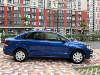2018 Volkswagen Polo V Рестайлинг, синий, 858000 рублей, вид 5