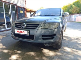 2007 Volkswagen Touareg I Рестайлинг, серый, 1190000 рублей, вид 1