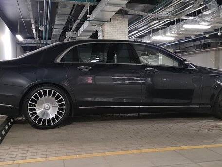 2017 Mercedes-Benz Maybach S-Класс 560 I (X222) Рестайлинг, чёрный, 6450000 рублей, вид 4