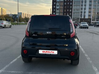 2017 Kia Soul II Рестайлинг, чёрный, 1550000 рублей, вид 5