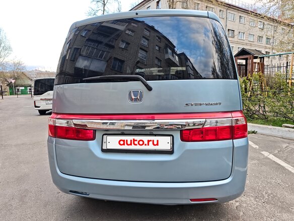 2009 Honda Stepwgn III, голубой, 1135000 рублей - вид 4