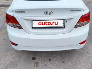 2013 Hyundai Solaris I, белый, 780000 рублей, вид 4