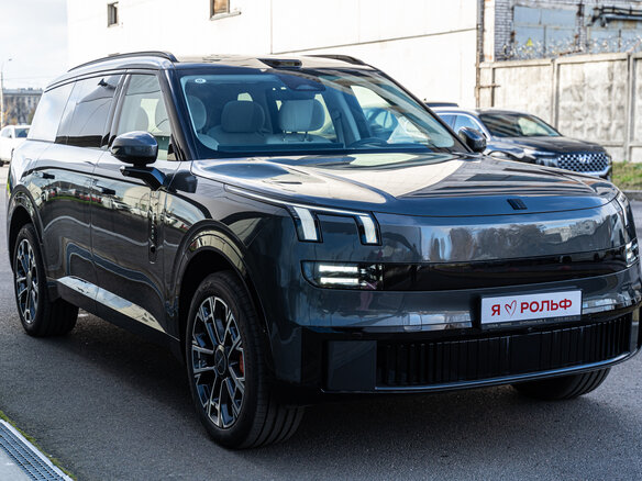 2025 Lynk & Co 900, серый, 8790000 рублей - вид 3