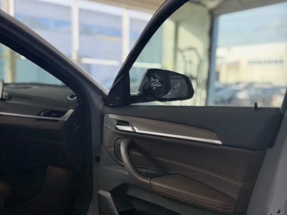 2021 BMW X2 xDrive25e I (F39), серебристый, 4100000 рублей - вид 15