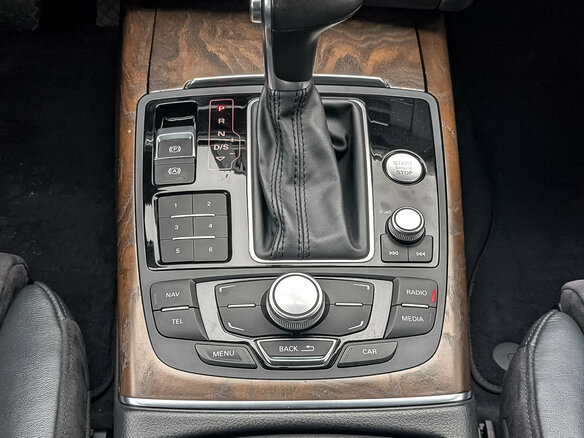 2014 Audi A6 IV (C7), белый, 1880000 рублей - вид 21