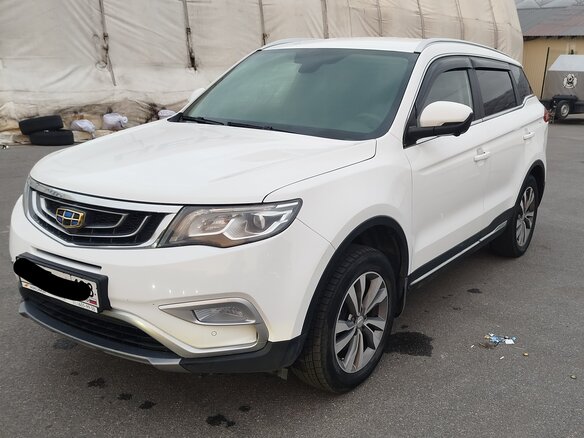 2021 Geely Atlas I, белый, 1450000 рублей