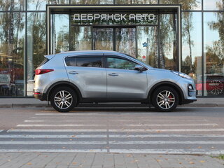 2019 Kia Sportage IV Рестайлинг, серебристый, 2150000 рублей, вид 3