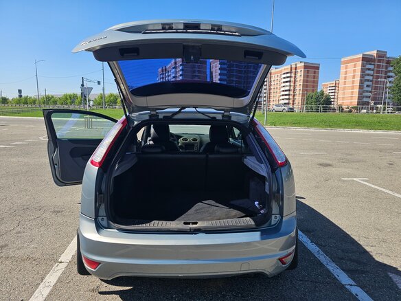 2010 Ford Focus II Рестайлинг, серый, 495000 рублей - вид 11