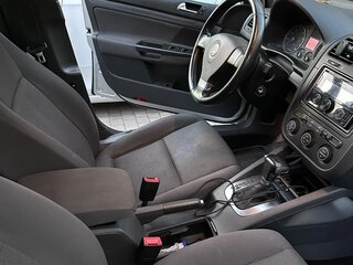 2008 Volkswagen Golf V, серебристый, 450000 рублей, вид 5