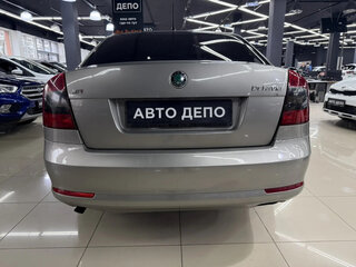 2013 Skoda Octavia II (A5) Рестайлинг, бежевый, 650000 рублей, вид 5