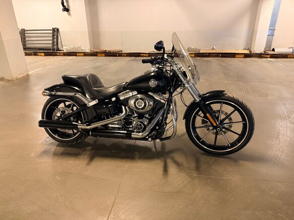2014 Harley-Davidson Breakout, чёрный, 1900000 рублей - вид 15