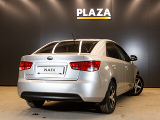2012 Kia Cerato 6-speed II, серебристый, 1000000 рублей, вид 4