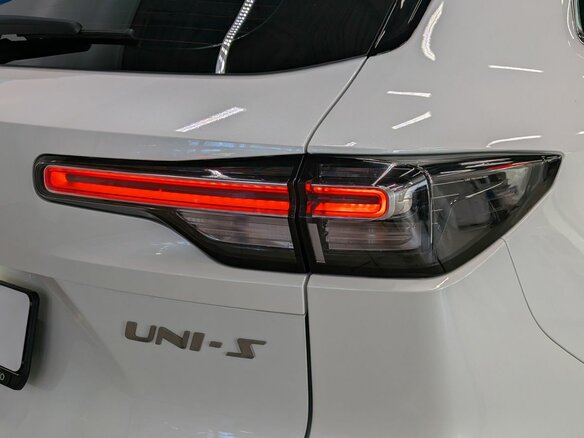 2024 Changan UNI-S I, белый, 2249000 рублей - вид 10