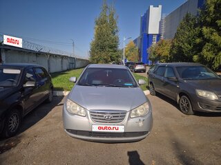 2011 Hyundai Elantra IV (HD), серебристый, 630000 рублей, вид 2
