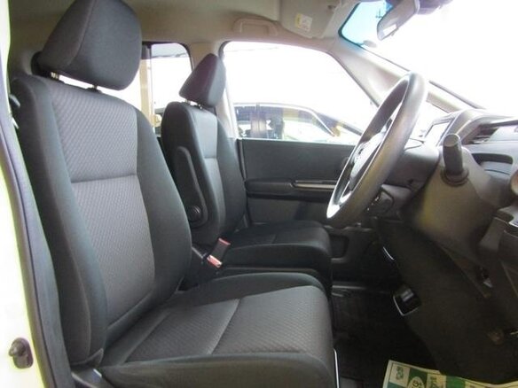2023 Honda Freed II Рестайлинг, белый, 1460999 рублей - вид 8