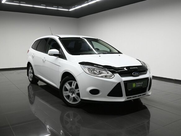 2013 Ford Focus III, белый, 895000 рублей - вид 4