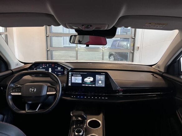 2024 Changan UNI-S I, белый, 2300000 рублей - вид 8