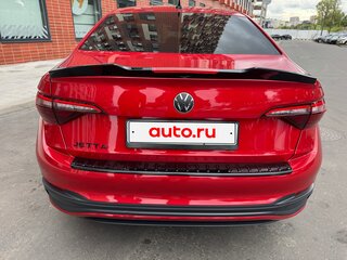2023 Volkswagen Jetta VII Рестайлинг, красный, 2180000 рублей, вид 4