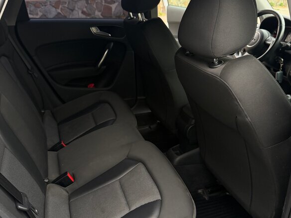 2013 Audi A1 I (8X), белый, 1150000 рублей - вид 10