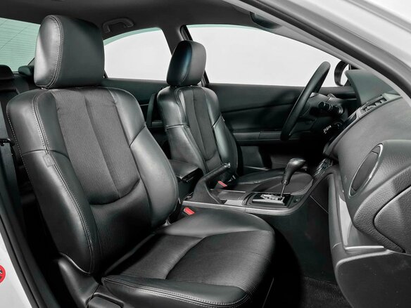 2012 Mazda 6 II (GH) Рестайлинг, белый, 790000 рублей - вид 24