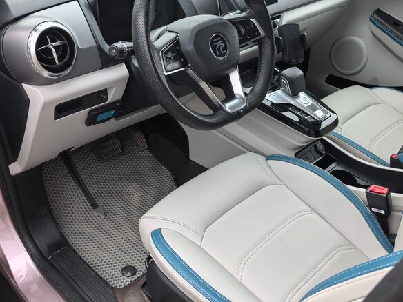 2023 BYD Yuan Pro (47 kWh) I Рестайлинг 2 (Pro), розовый, 2150000 рублей - вид 12