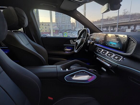 2025 Mercedes-Benz GLS 450 d II (X167) Рестайлинг, чёрный, 18530000 рублей - вид 12