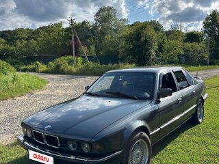1987 BMW 7 серии 735i II (E32), серый, 1000000 рублей, вид 2