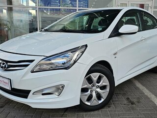 2016 Hyundai Solaris I Рестайлинг, белый, 999000 рублей, вид 1