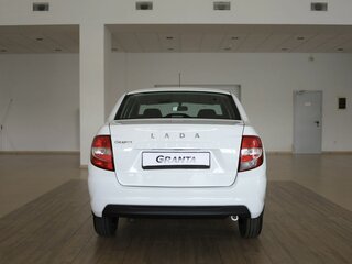 2026 Lada (ВАЗ) Granta I Рестайлинг, белый, 1068000 рублей, вид 4