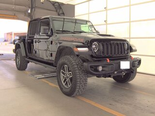 2024 Jeep Gladiator II (JT) Рестайлинг, чёрный, 5650000 рублей, вид 4