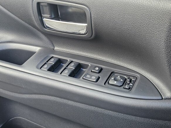 2021 Mitsubishi Outlander III Рестайлинг 3, чёрный - вид 20