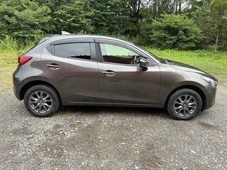 2018 Mazda Demio IV (DJ), серый, 967700 рублей, вид 4