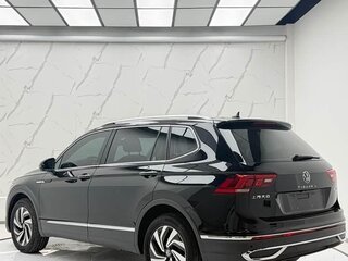 2023 Volkswagen Tiguan L II Рестайлинг (China Market), чёрный, 2310000 рублей, вид 3