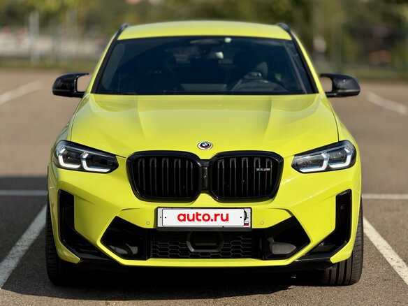 2022 BMW X4 M Competition I (F98) Рестайлинг, жёлтый, 8300000 рублей