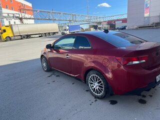 2011 Kia Cerato Koup II, красный, 600000 рублей, вид 5
