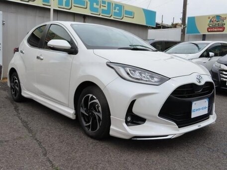 Toyota Yaris IV